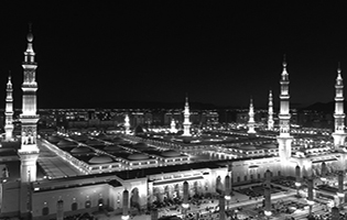 Prophet's Mosque Exterior Lighting Medina, Saudi Arabia (Masjed Minarets LED Wall Washers Green Color)